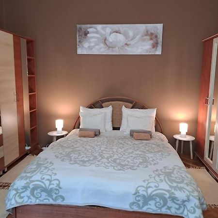 Szell 3 Apartman Appartement Szombathely Buitenkant foto