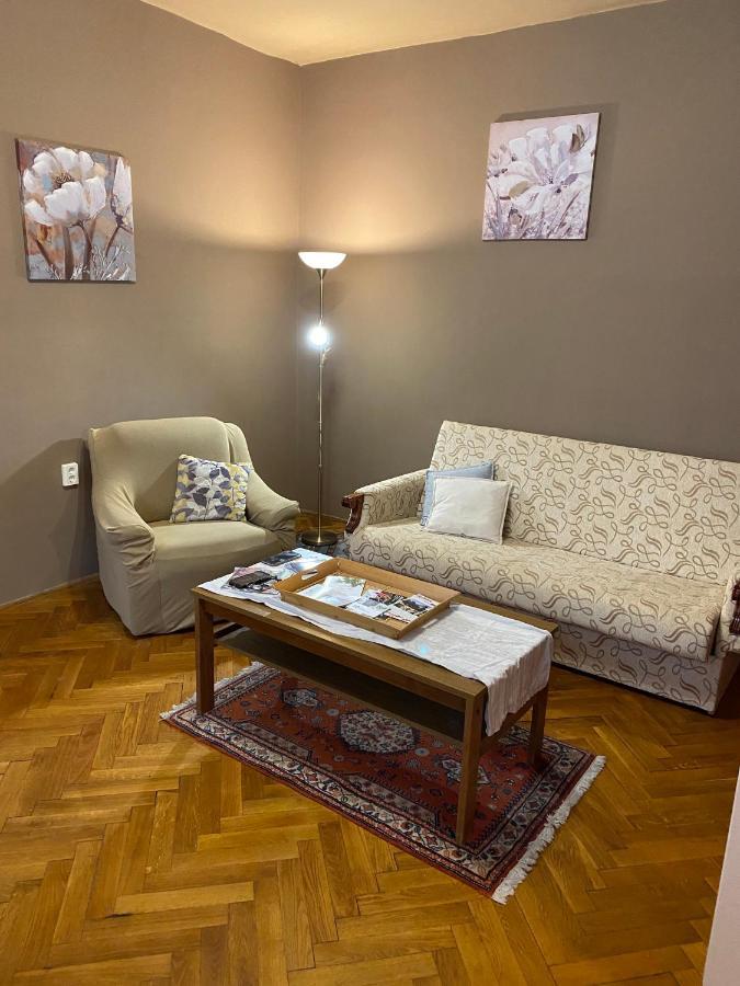 Szell 3 Apartman Appartement Szombathely Buitenkant foto