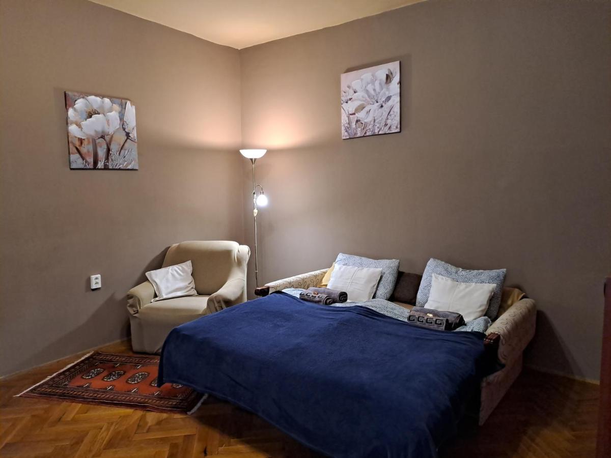 Szell 3 Apartman Appartement Szombathely Buitenkant foto